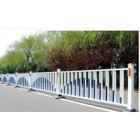 河池鋅鋼護(hù)欄道路護(hù)欄出廠價(jià)道路護(hù)欄廠家