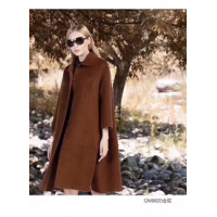 國內外知名款式服裝沐沐服飾折扣批發女裝時尚大衣阿爾巴卡19冬