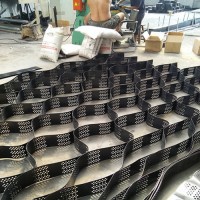 護坡綠化蜂巢土工格室 河道治理蜂巢約束系統廠家