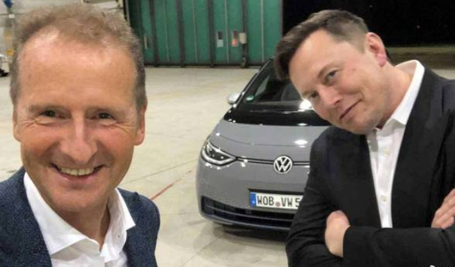 大眾CEO社交媒體公開喊話馬斯克要搶奪特斯拉市場份額